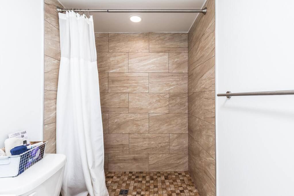 شقة Jada Buildingnewly Remodeled, Pool آوشين سيتي المظهر الخارجي الصورة
